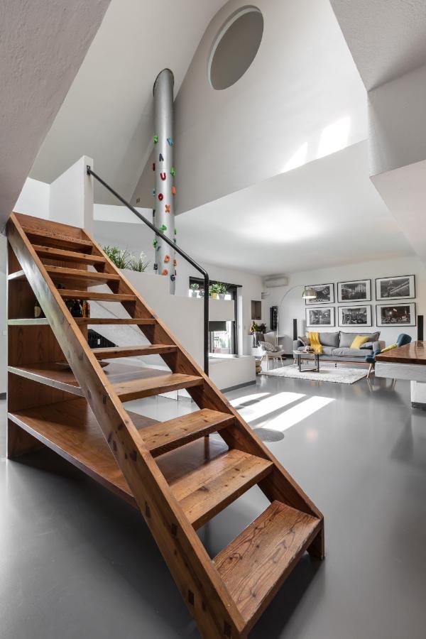 Bauhaus *
